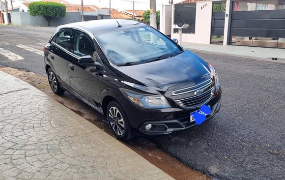CHEVROLET ONIX 1.4 MPFI LTZ 8V FLEX 4P AUTOMÁTICO CHEVROLET ONIX 1.4 MPFI LTZ 8V FLEX 4P AUTOMÁTICO